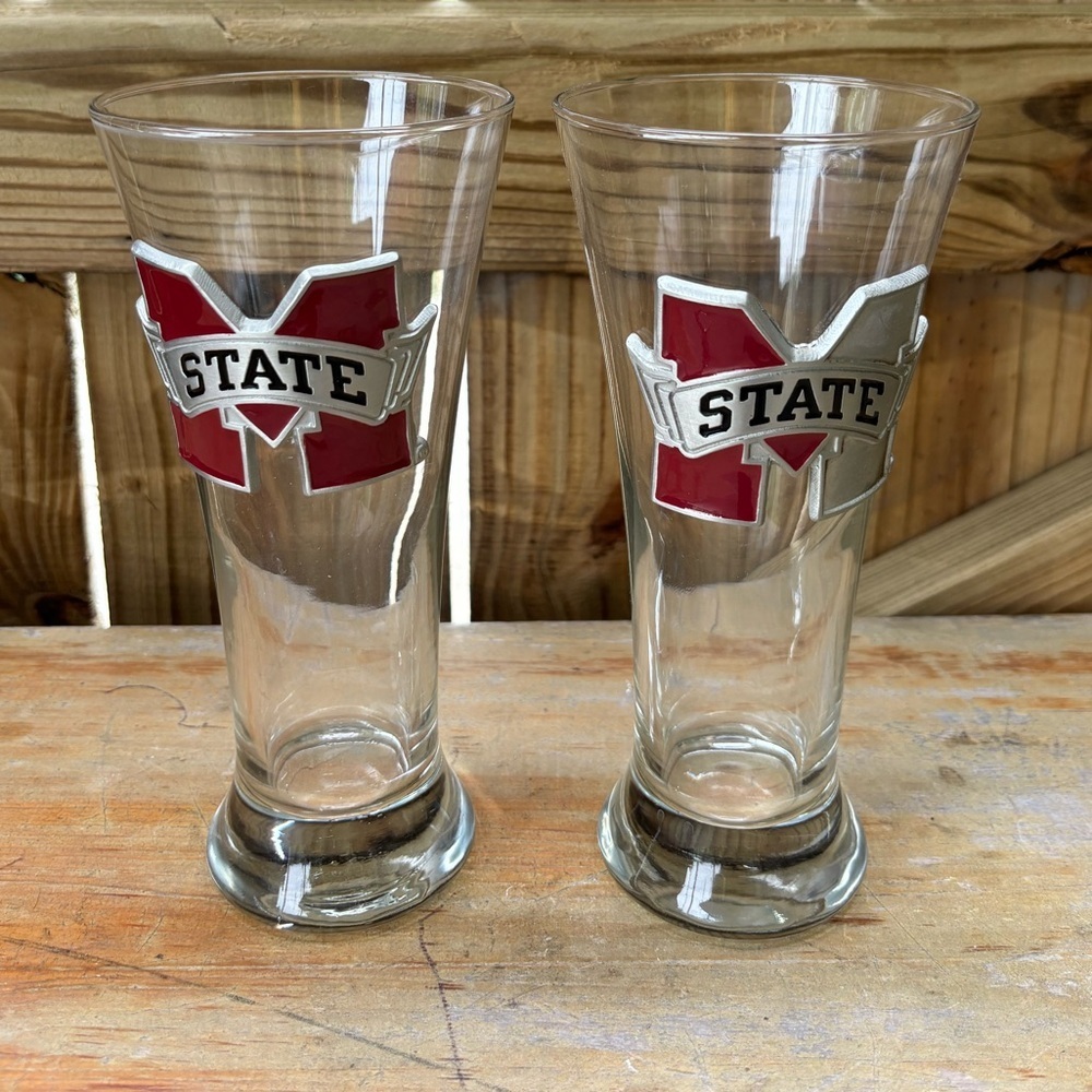 Set of 2 Mississippi State 18oz Pilsner Beer Glasses with Fine Pewter Emblems